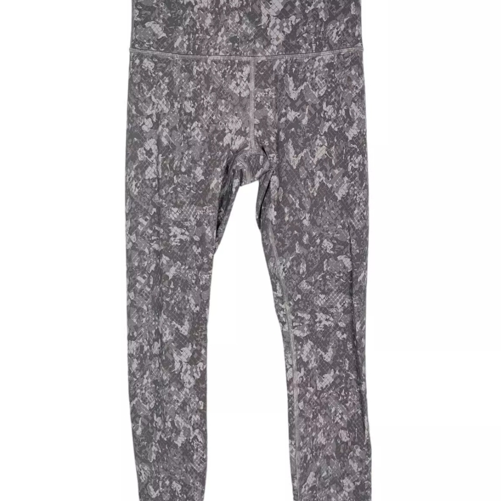Lululemon Align Leggings Size 6 - Hideaway Camo Lunar Rock Grey 28"